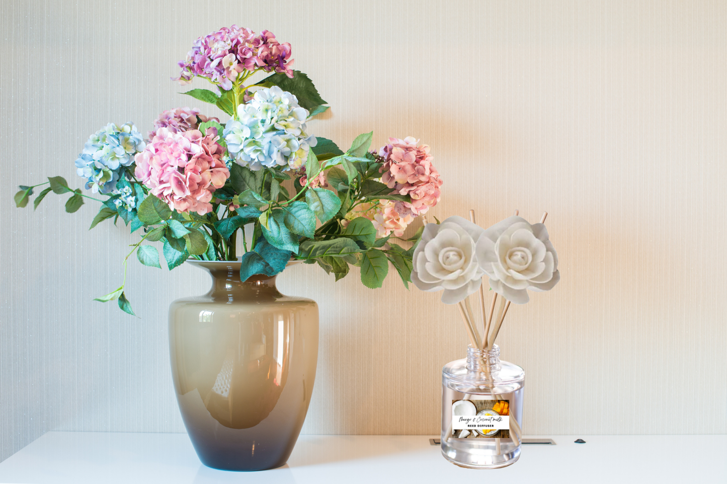 Exotic & Escape Reed Diffuser Collection – Tropical Scents with Mango, Pineapple, Hibiscus & Coconut
