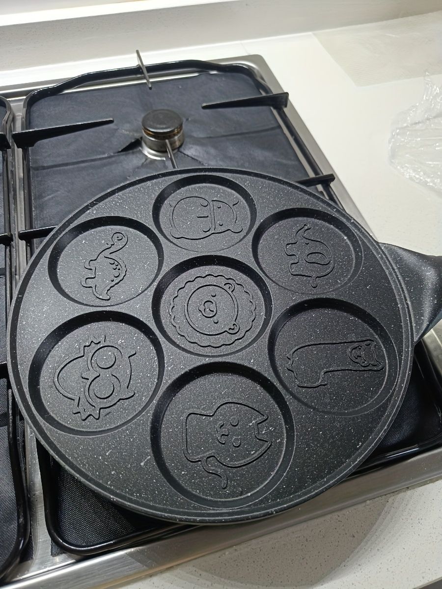 7-Hole Non Stick Animal Pancake Pan