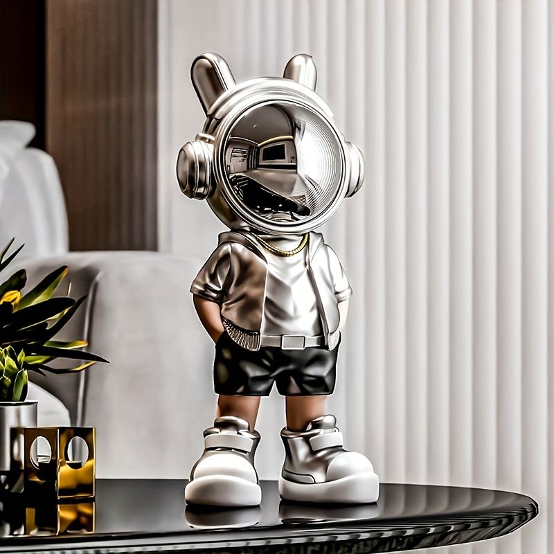 Astronaut Sculpture Desktop Ornament