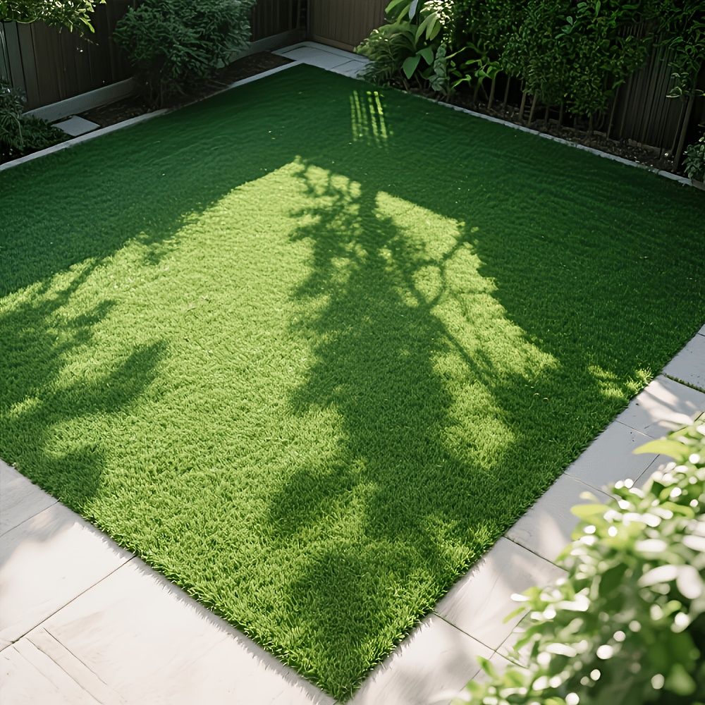 Artificial Turf Outdoor Rug for Patio and Lawn