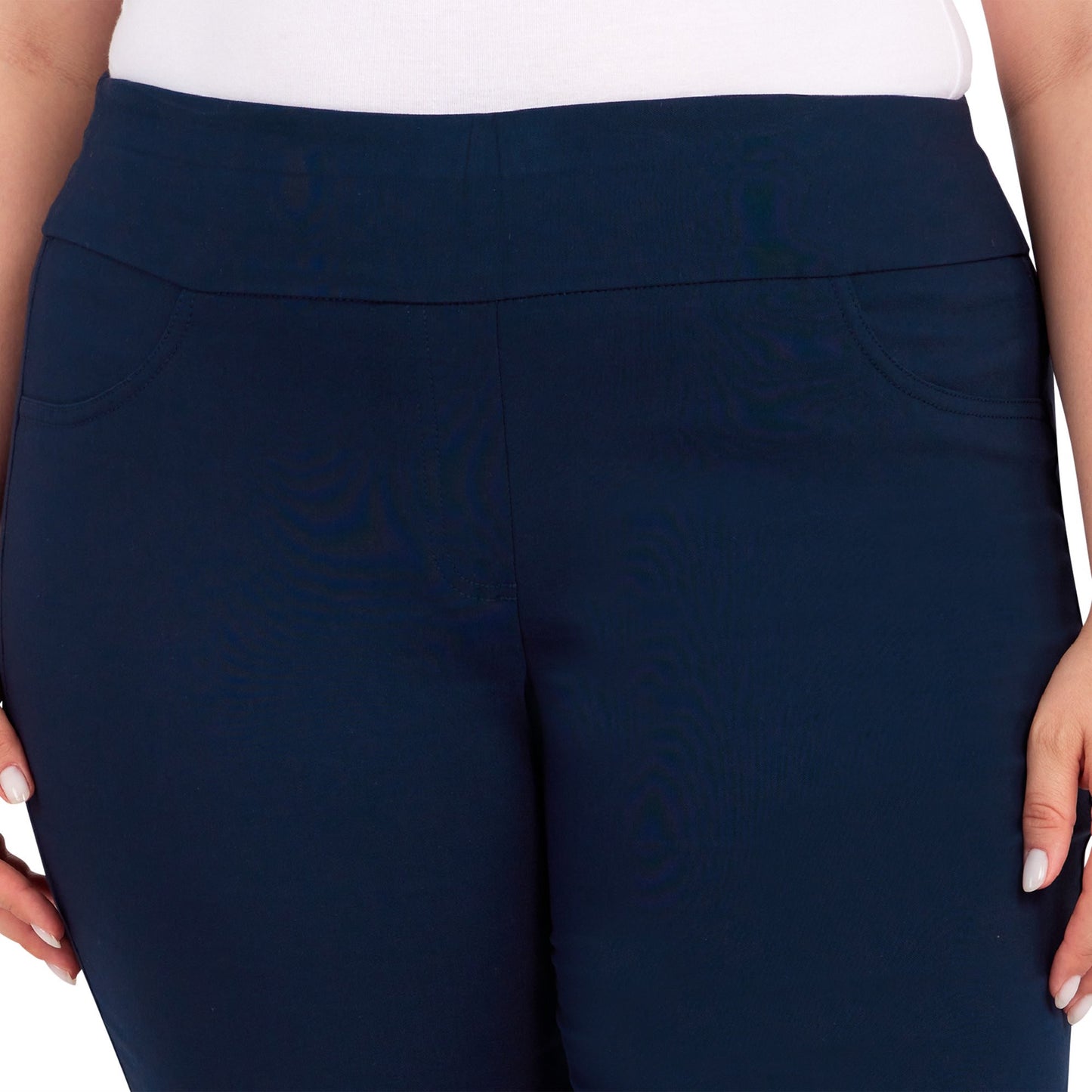 Womens Plus Solid Pull On Capri Pants