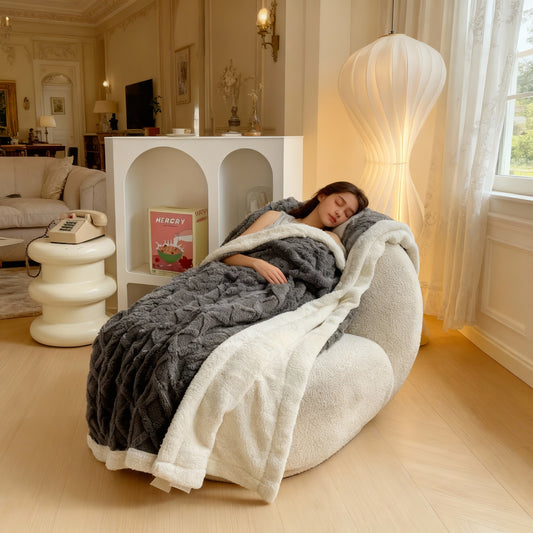 Luxury Flannel Blanket | Soft Plush Cozy Throw | Warm Washable Gift