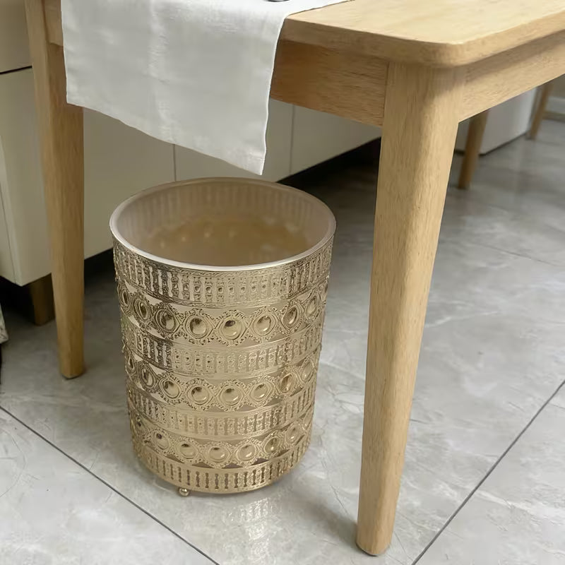 Luxury European Style Hollow Decorative Iron Waste Bin with Transparent Liner
