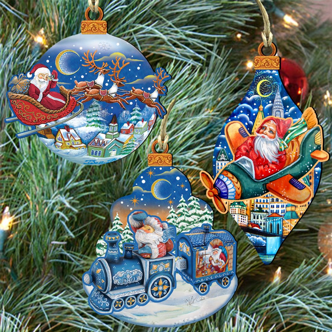 Traveling Santa Wooden Ornaments Set