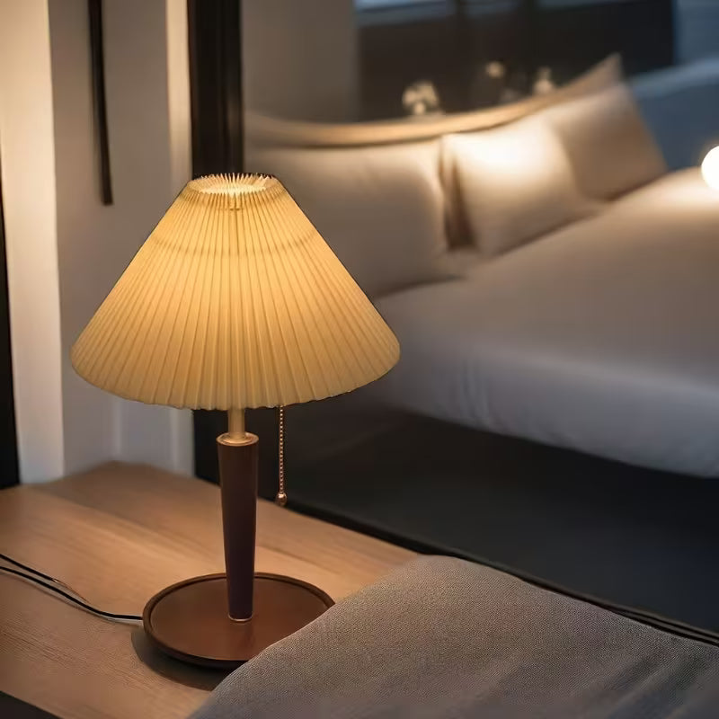 Traditional Pleated Wooden Desk Lamp with Solid Wood Base