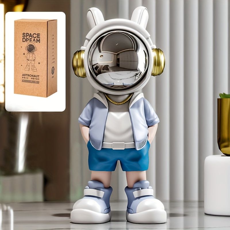 Astronaut Sculpture Desktop Ornament