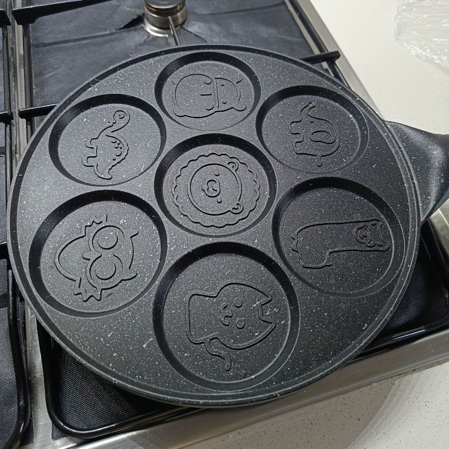 7-Hole Non Stick Animal Pancake Pan