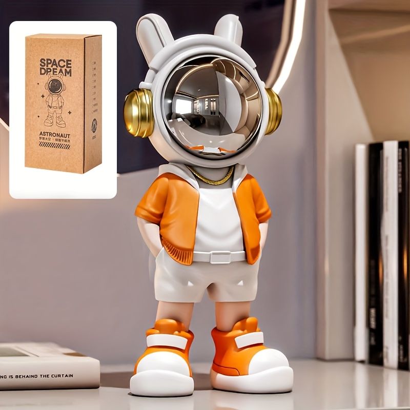 Astronaut Sculpture Desktop Ornament Resin Figurine